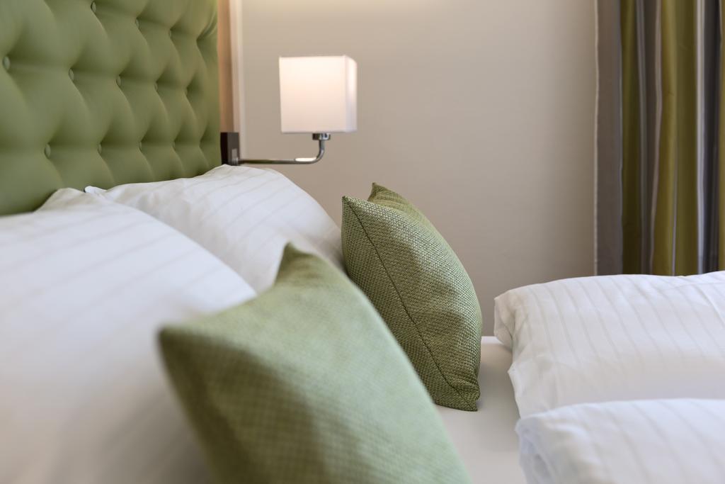 Gesundheitshotel Gugerbauer แชร์ดดิง ห้อง รูปภาพ